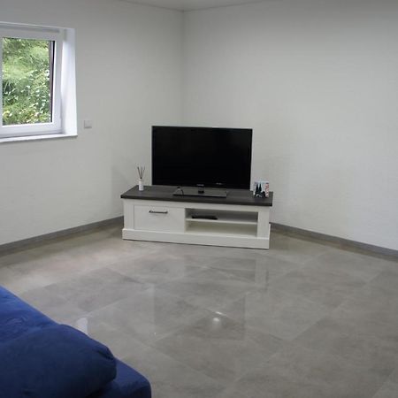 2- Zimmer-Wohnung Weilerswist Bagian luar foto