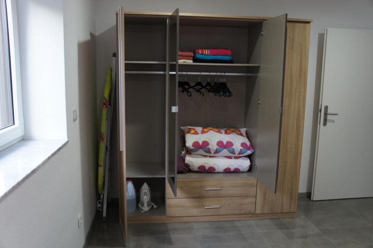 2- Zimmer-Wohnung Weilerswist Bagian luar foto
