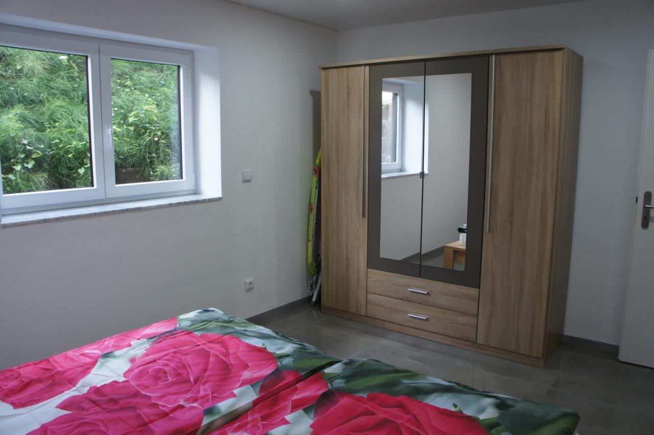 2- Zimmer-Wohnung Weilerswist Bagian luar foto