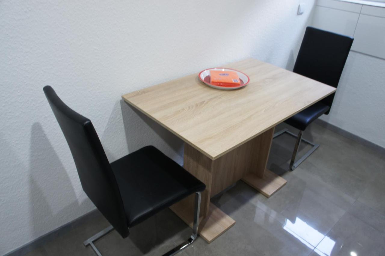 2- Zimmer-Wohnung Weilerswist Bagian luar foto