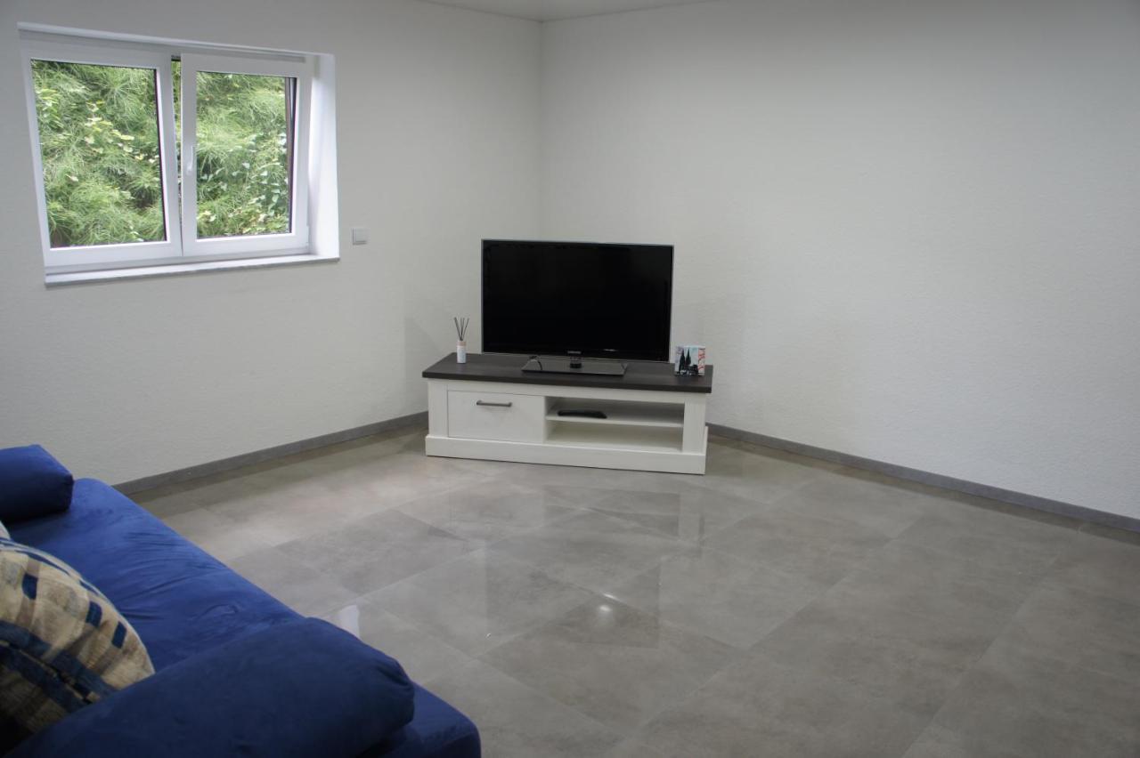 2- Zimmer-Wohnung Weilerswist Bagian luar foto