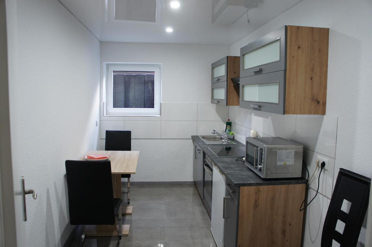 2- Zimmer-Wohnung Weilerswist Bagian luar foto
